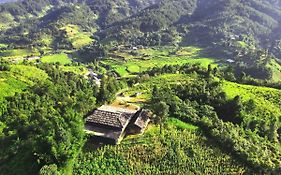 Mu Cang Chai Homestay & Trekking
